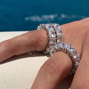 BRAND NEW Amy Shehab crystal band size 6